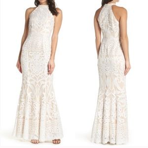 NWT FoxieDox Alina Embroidered Halter Maxi large